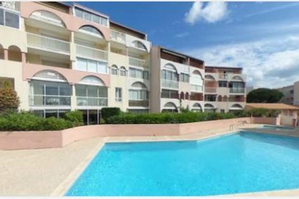 Amouvera C14, T2 Vue Mer, Piscine, Clim, Parking Agde Luaran gambar